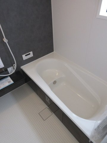 【仲介手数料無料】新築戸建　熊谷市石原1-53（全1棟）の浴室