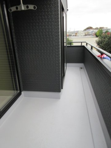 【仲介手数料無料】新築戸建　熊谷市石原1-53（全1棟）のバルコニー