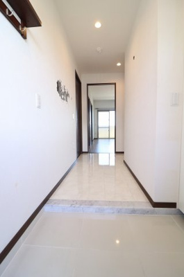 【玄関】 | アレイール首里テラスヴュー