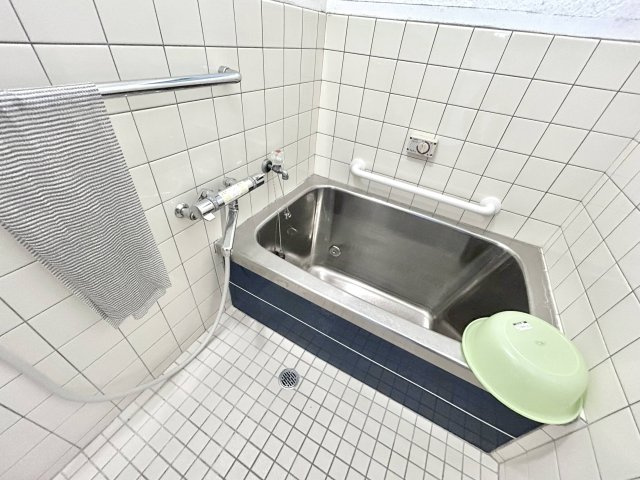 K様溝ノ口戸建の浴室