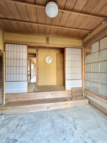 K様溝ノ口戸建の玄関