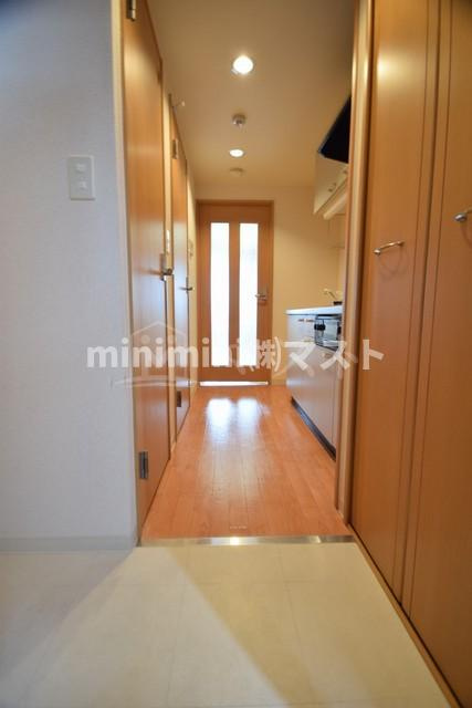 サムティ阿波座Lussoの玄関