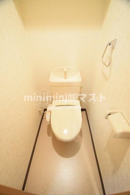 サムティ阿波座Lussoのトイレ