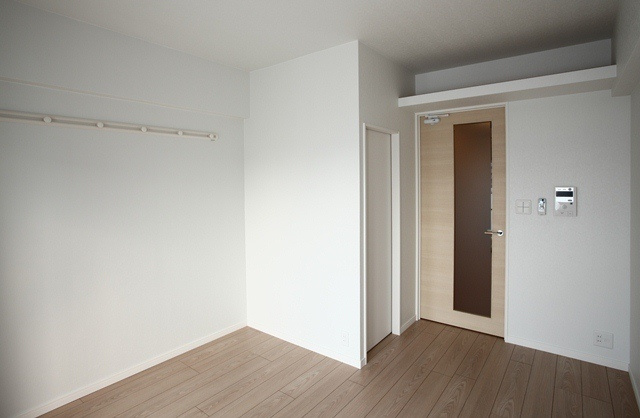 新品家具付きマンション比恵町11(KaGood福岡)の洋室|ゆったりした洋室です