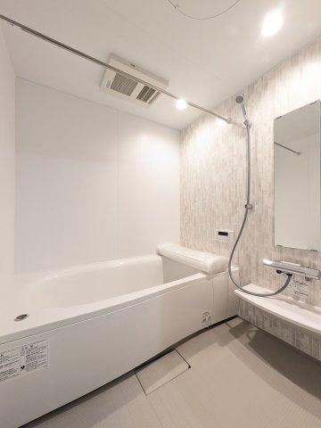 ヴィラ大雅B棟の浴室