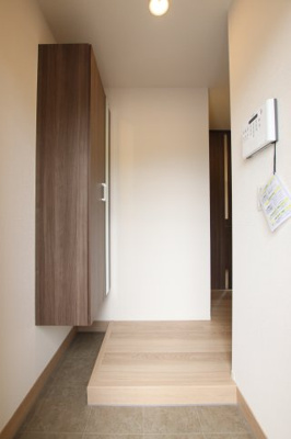 【玄関】 | ネオ・ハイツ
