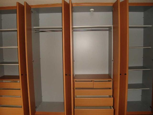 ラ・ヴィータ高取北の収納|クローゼット