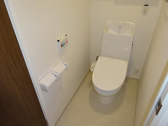 リユニオンのトイレ|シャワー付トイレ