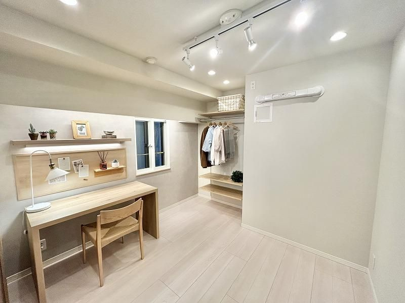 カインドステージ横浜台町の洋室