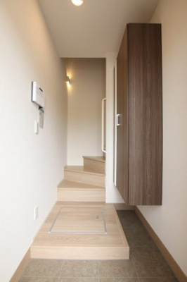 【玄関】 | ネオ・ハイツ