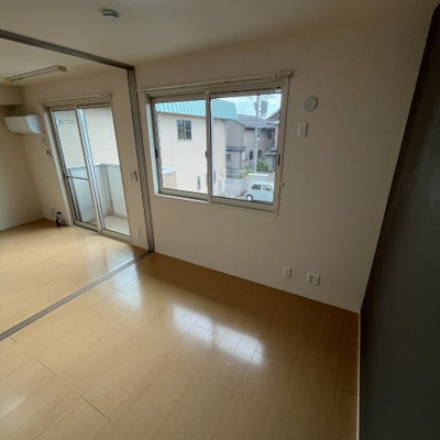 【居間・リビング】 | コーポ ソレイユ