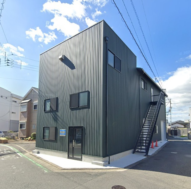 百舌鳥梅町貸倉庫の外観