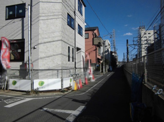 【前面道路含む現地写真】 | 前面道路含む現地写真です