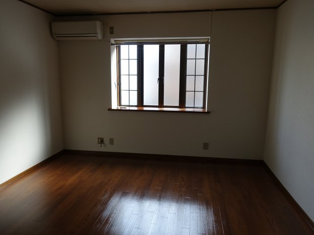 スターハイツの居間・リビング