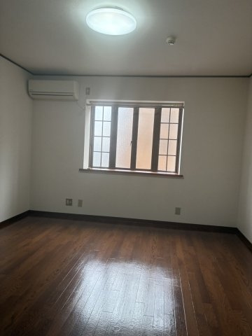 スターハイツの居間・リビング