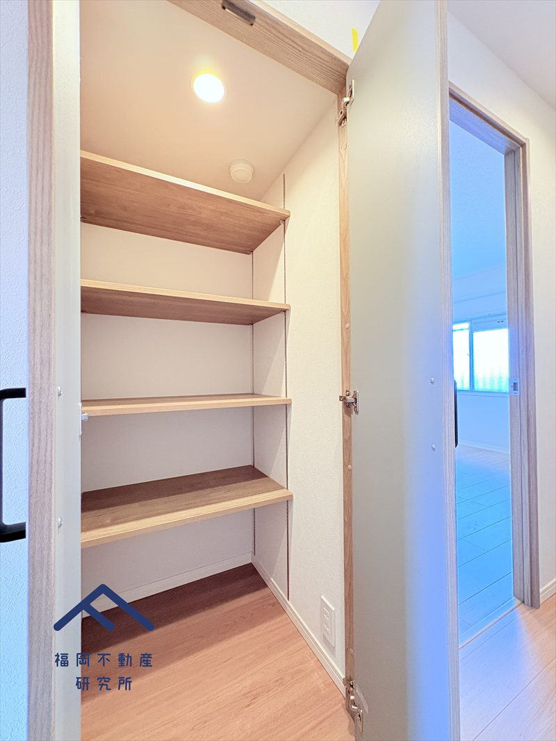 日商岩井福陵マンションの収納