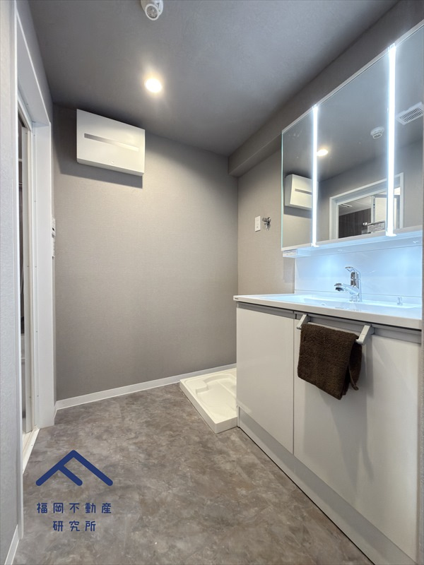 日商岩井福陵マンションのランドリースペース