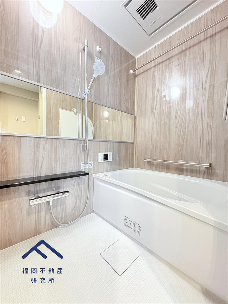 日商岩井福陵マンションの浴室