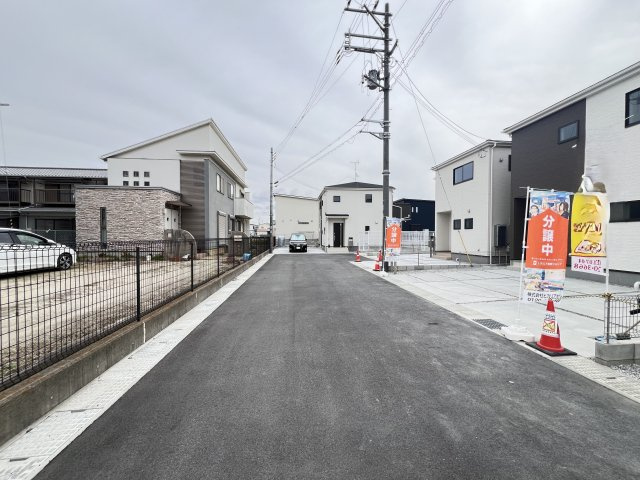 橿原市曽我町７期の前面道路含む現地写真