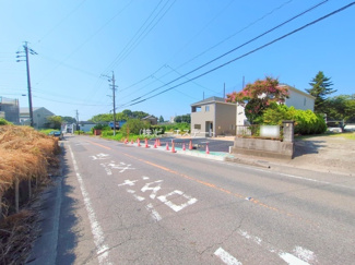 【前面道路含む現地写真】