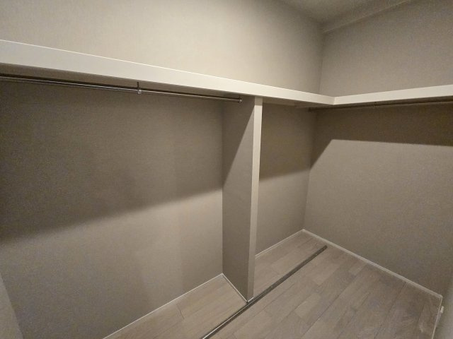 アダージュ薬院弐番館の収納