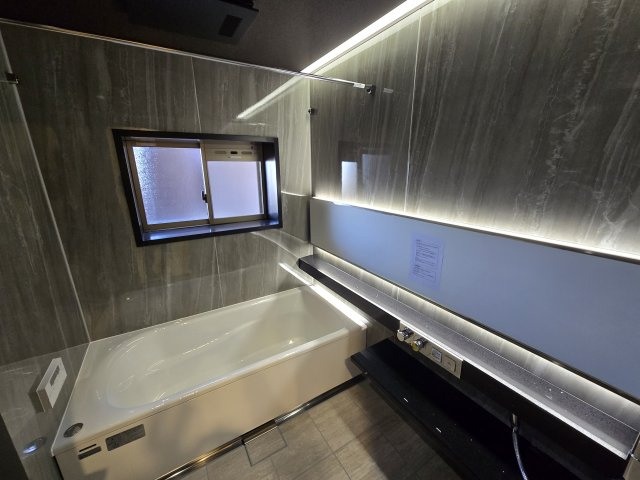 アダージュ薬院弐番館の浴室