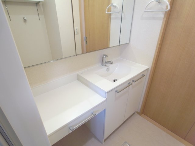 サニーゲイブルズの独立洗面台