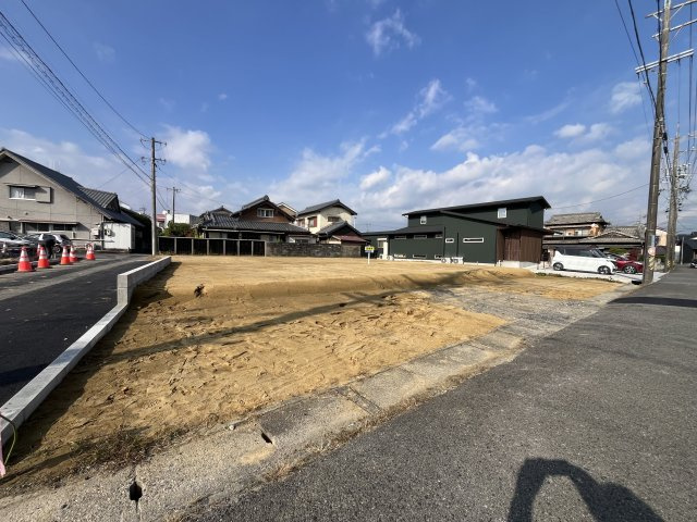亀山市本町2丁目 売土地【全2区画】