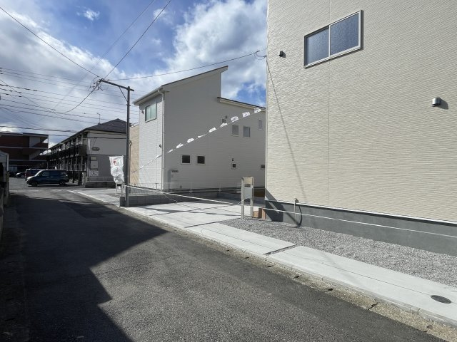 【前面道路含む現地写真】 | 深谷市東方第２　Livele Garden.s　新築戸建　　全４棟　3号棟 | 11/2撮影