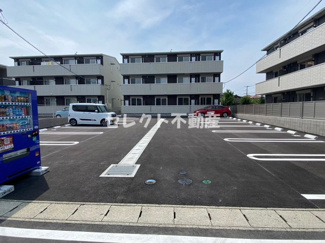 【駐車場】 | ラニーラグーンEXE | 【ラニーラグーンEXE】駐車場