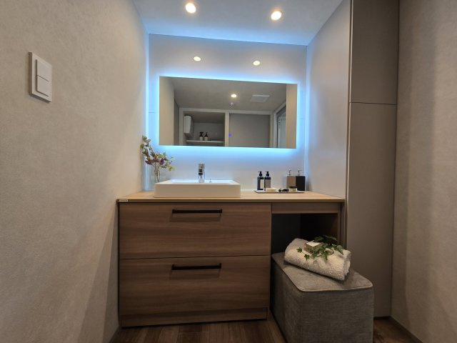 南薬院パークマンションの独立洗面台