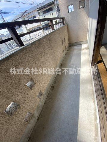 日下町5丁目中古戸建のバルコニー|2面バルコニーなので布団も干せます！