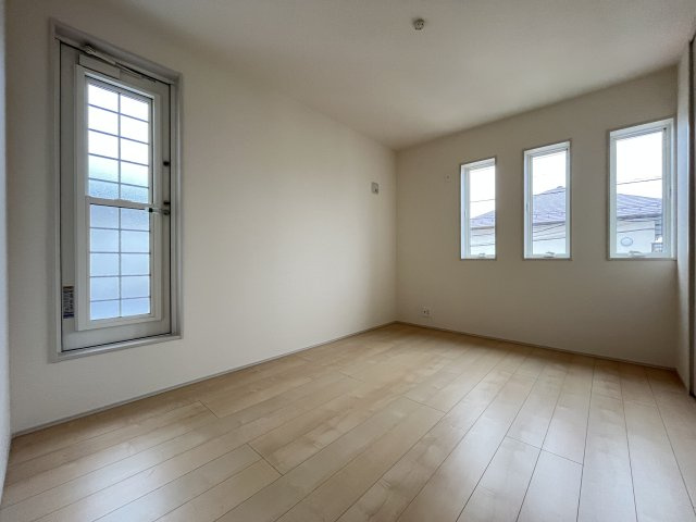 【洋室】 | 深谷市東方第２　Livele Garden.s　新築戸建　　全４棟　4号棟