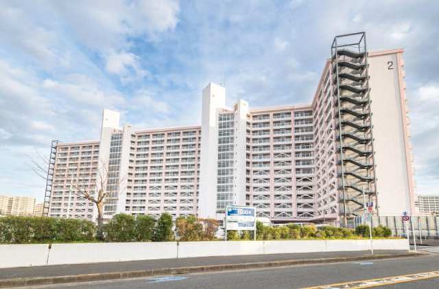 南砂住宅２号棟　11階の外観