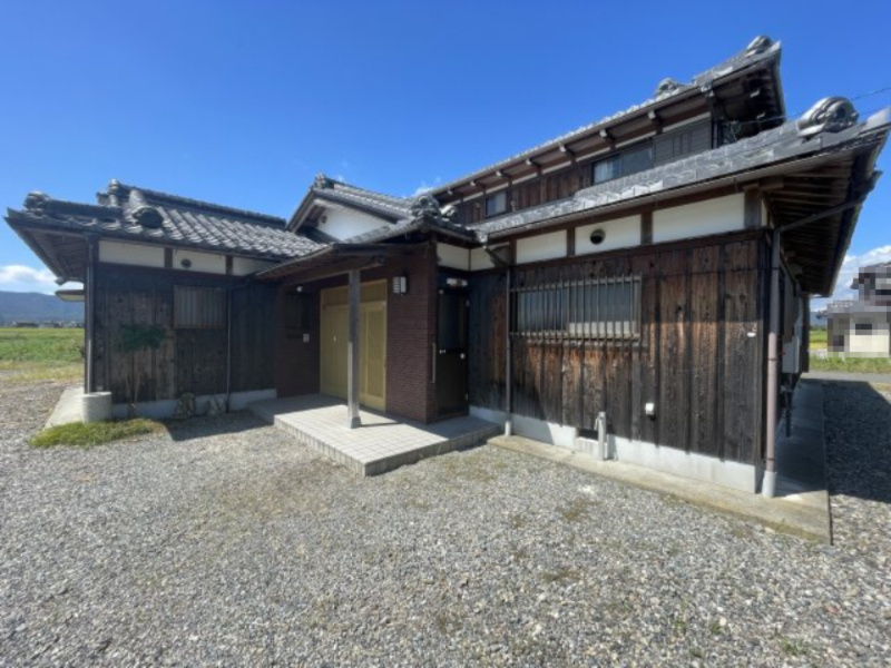 高島市安曇川町常磐木中古戸建の外観