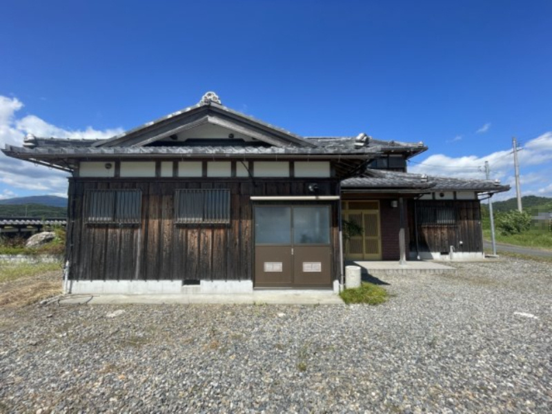 高島市安曇川町常磐木中古戸建の外観