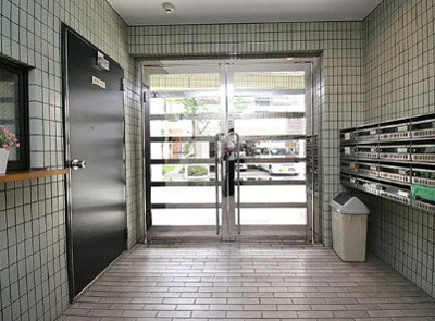 【エントランス】 |  プエルト西日暮里