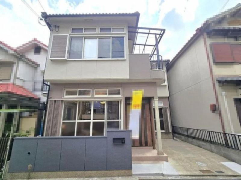 島頭2丁目　中古一戸建ての外観|新しい生活にいかがでしょうか？外観はお住まいの顔になります。こだわりたいポイントですね。外壁塗装や屋根塗装のご相談も承っております。
■現地内覧・資金計画相談・住宅ローン相談もお問合せ受付中■