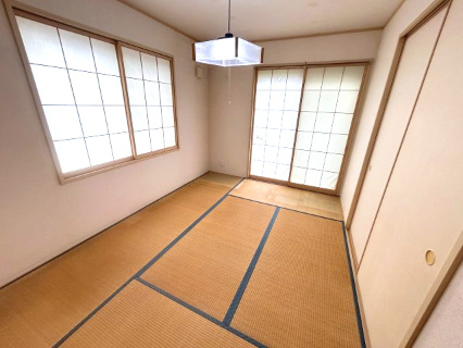 東松山市高坂６丁目　中古戸建の和室|１階 和室（６帖）