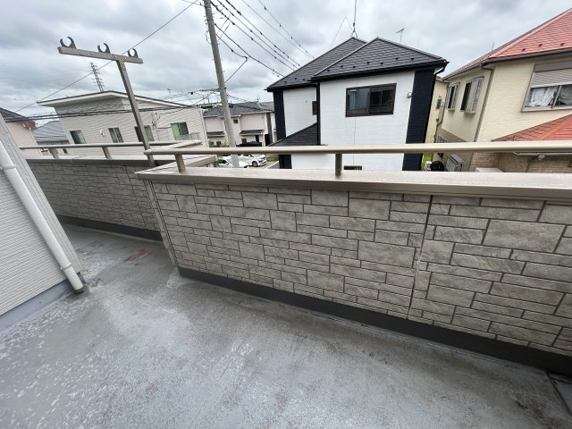 東松山市高坂６丁目　中古戸建のバルコニー