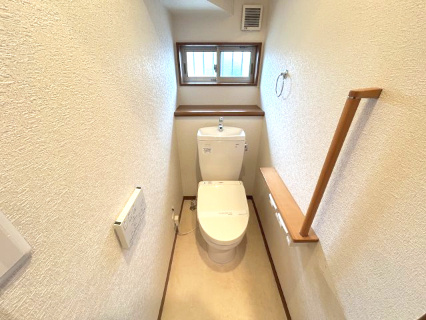 東松山市高坂６丁目　中古戸建のトイレ|１階トイレ