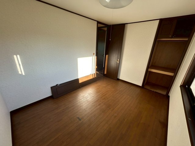 市原市武士　中古戸建の洋室