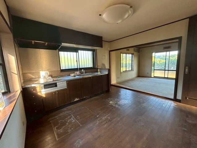 市原市武士　中古戸建の居間・リビング