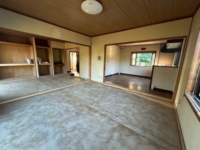 市原市武士　中古戸建の居間・リビング