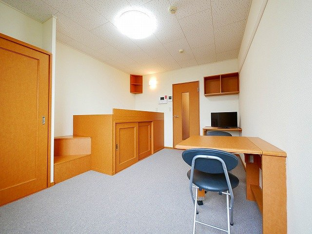 レオパレス悠の居間・リビング|ゆったり過ごせるリビングです