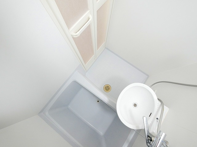 レオパレス悠の浴室|日々の疲れを癒すお風呂付です