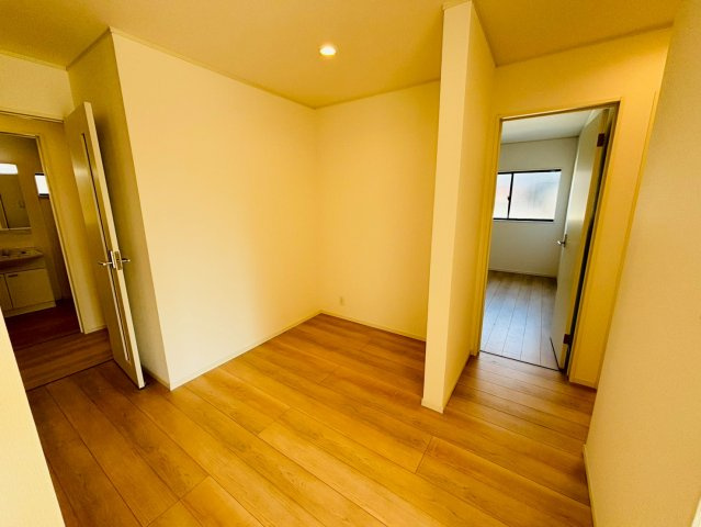 クレイドルガーデン／南区並建町第３／１号棟の洋室