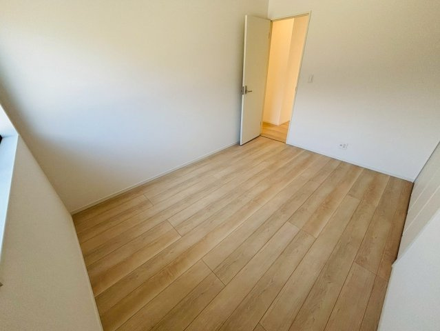 クレイドルガーデン／南区並建町第３／１号棟の洋室