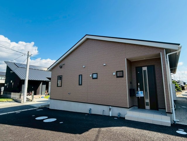 クレイドルガーデン／南区並建町第３／１号棟の外観