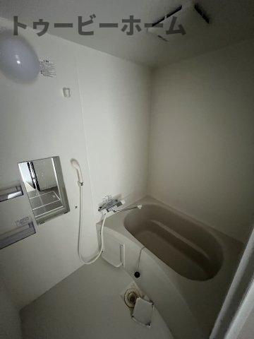 ジーメゾン狭山東三ツ木の浴室|落ち着いた空間のお風呂です